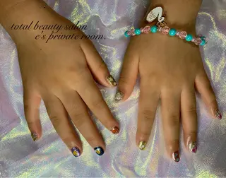 キッズ ネイル LAVISH nail salonのネイルデザイン