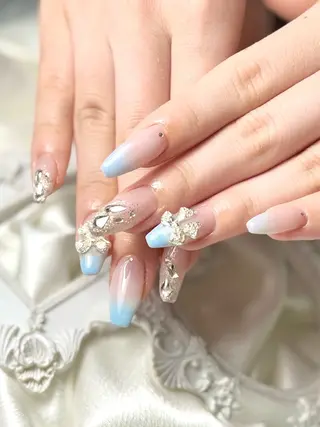 ネイル ルシイ🎀新宿長さ 出しパーツ専門店のネイルデザイン