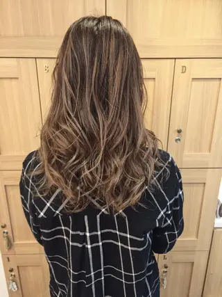 ロング カラー特化サロン大阪 ルービック江坂/新城のヘアスタイル