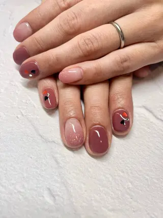 ネイル li___nail 31のネイルデザイン