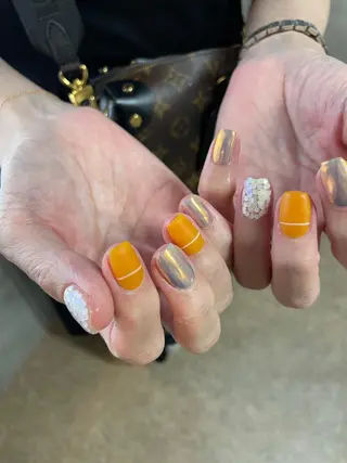 ネイル twoo______ miyuのネイルデザイン