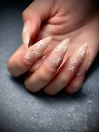 ネイル nine.🦋 YUKOのネイルデザイン