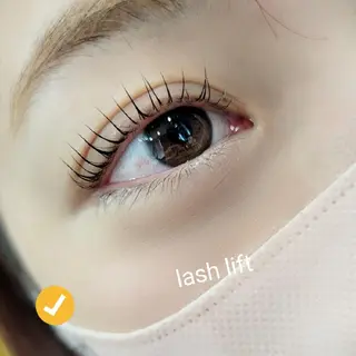 マツエク・マツパ shalm hair lounge所属・風間 莉緒のマツエク・マツパデザイン