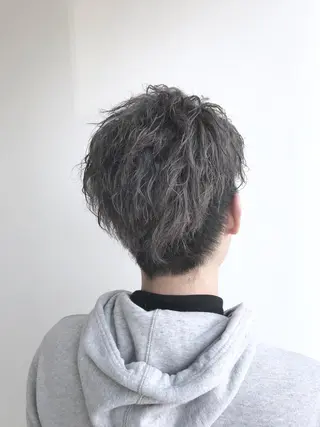 ショート カラー メンズ ボブ/ハイトーン 立川loose 下田のヘアスタイル