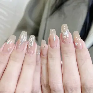 ネイル LEDアイラッシュ ∩_∩アオイのマツエク・マツパデザイン