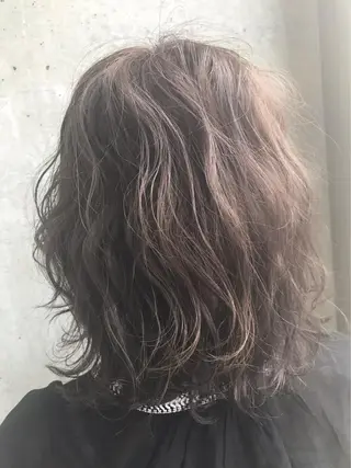 ミディアム カラー 大栗 佑也  髪質改善のヘアスタイル
