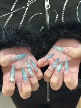 ネイル Julli NailStudioのネイルデザイン