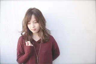 セミロング カラー インナーカラー/天神 ブリーチ/吉田のヘアスタイル