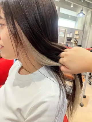 セミロング カラー 駅チカ【ali'i】 アリイ花崎友美☘のヘアスタイル