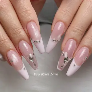 ネイル Pio Mielのネイルデザイン