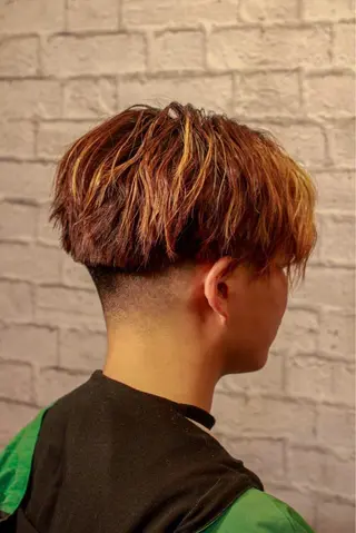 ミディアム ヘアアレンジ メンズ 銀座マツナガ新宿野村ビル店所属・メンズカット 佐藤優菜のヘアスタイル