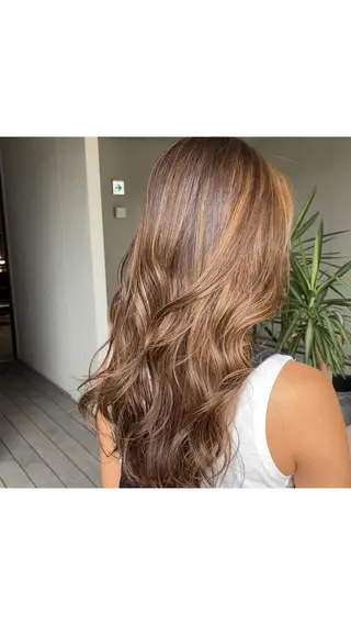 ロング 海外風カーテンバング Mao広尾美容室のヘアスタイル