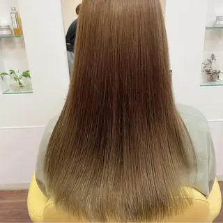 ロング カラー ジールヤマグチ朝霧駅前店所属・渋谷 洸貴のヘアスタイル