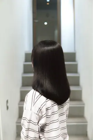 ミディアム カラー Misaki 🍒のヘアスタイル