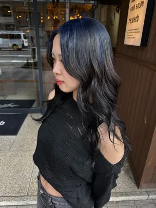 ロング カラー ヒナ子🦋 ブリーチカラーのヘアスタイル