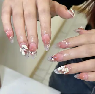 ネイル Ui_Amor (パラジェル)のネイルデザイン