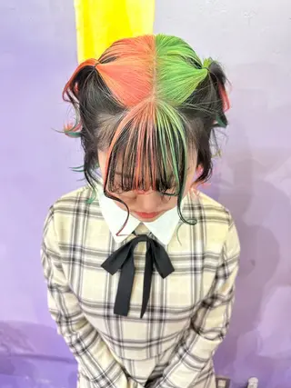 ショート Hair salon TOMMY所属・♮やっしー♮ 🌈派手髪🌈のヘアスタイル