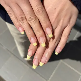 ネイル GRANDEUR 望月のネイルデザイン