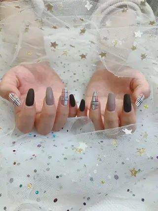 ネイル 🦋ネイルサロン ブラン🌈ゆりのネイルデザイン