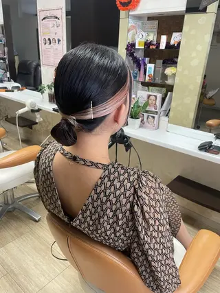ミディアム ヘアアレンジ 徳留 もも花のヘアスタイル