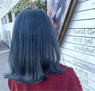 カラー 伊藤 由妃乃のヘアスタイル