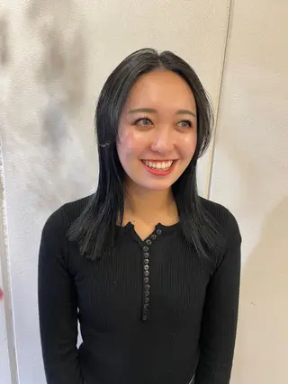 ミディアム 透明感カラー 🦋AYAのヘアスタイル