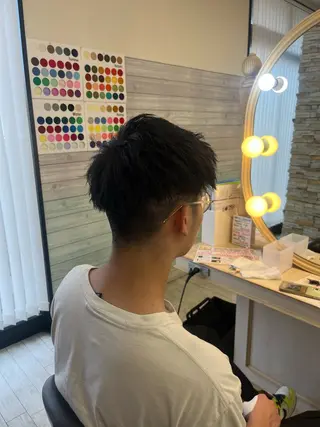 メンズ KEEN.渋沢/ 横溝小夏のヘアスタイル