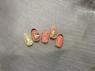 ネイル Kaka_ パラジェル、長さだしのネイルデザイン