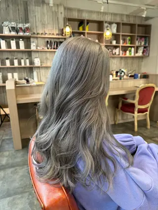 ロング ハイトーンボブ Mizuki.のヘアスタイル