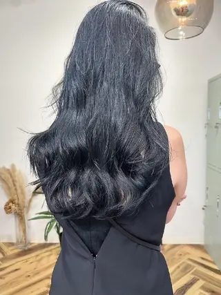 ロング カラー ヘアアレンジ mood 髪質改善 ダブルカラーのヘアスタイル