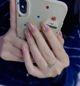 ネイル LETHI LINHのネイルデザイン