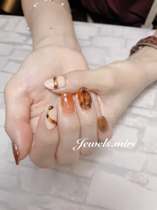 ネイル Jewels nail lily 白楽所属・ネイルサロン Jewels Mのネイルデザイン