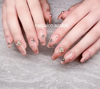 ネイル R inのネイルデザイン