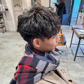 パーマ メンズ ツイスパ/波巻き対応 メンズ特化　石川愛理のヘアスタイル