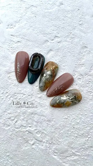 ネイル Lilly Co.のネイルデザイン
