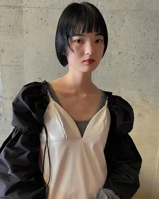 ショート カラー パーマ/レイヤー 岩山丈一郎のヘアスタイル