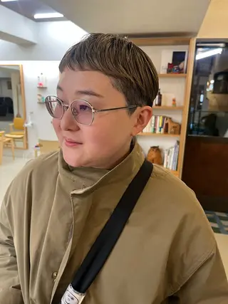 ショート カラー DENALI HAIR所属・宇野澤 銘のヘアスタイル