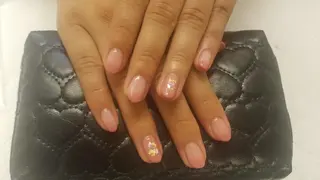 ネイル rstyle Nails所属・新井 智美のネイルデザイン