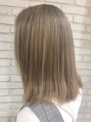 ミディアム カラー HAUS 片山みほのヘアスタイル