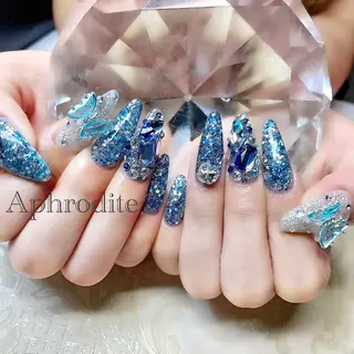 ネイル Aphrodite パラジェル認定サロンのネイルデザイン