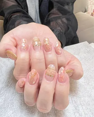 ネイル 渡邊 亜貴のネイルデザイン