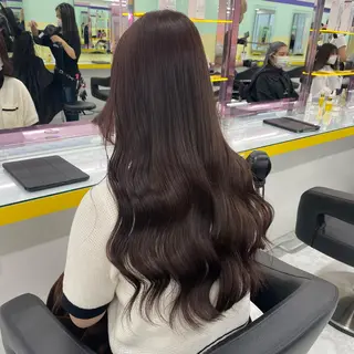 セミロング カラー パーマ ヘアアレンジ メンズ キッズ ネイル マツエク・マツパ アイブロウ Lumo所属・💖横浜ブリーチなし 💖MIHOのヘアスタイル