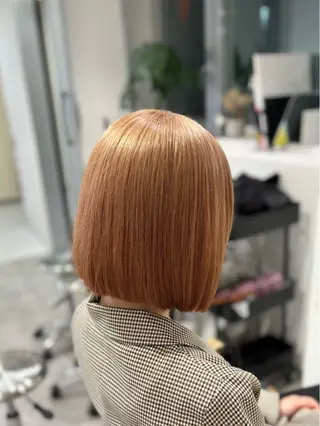 ミディアム カラー GaKu/ハイトーン /ブリーチ/レイヤーのヘアスタイル