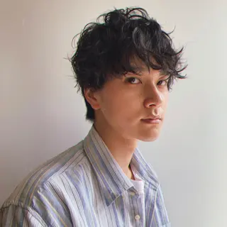 ミディアム パーマ メンズ Chill所属・三矢 ちなつのヘアスタイル