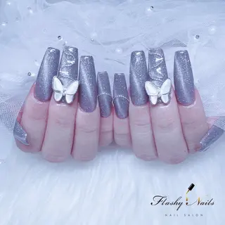 ネイル FlashyNails所属・Flashy Nailsのネイルデザイン