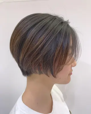 ショート 前田　真吾 ⭐️パーマの人⭐️のヘアスタイル