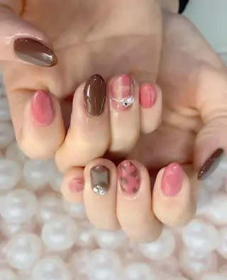 ネイル マツエク・マツパ アイブロウ Nail&eye Belire 新宿のネイルデザイン