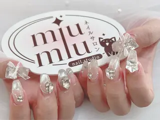 ショート Miu Miu Nail Studio所属・yu naのネイルデザイン