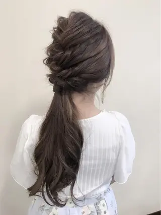 ロング ヘアアレンジ 沢田 瞳のヘアスタイル