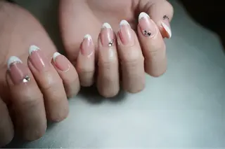 ネイル 𝐴𝑁𝑈𝐸 トラブル爪育成専門のネイルデザイン